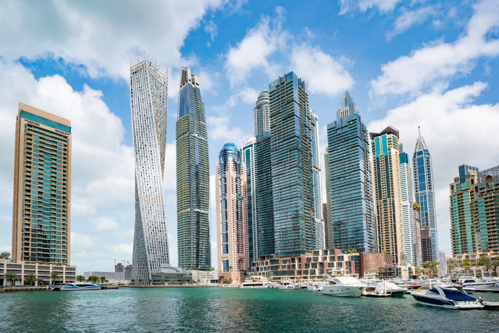 Top 5 Things to Do in Dubai Marina & See in 2026